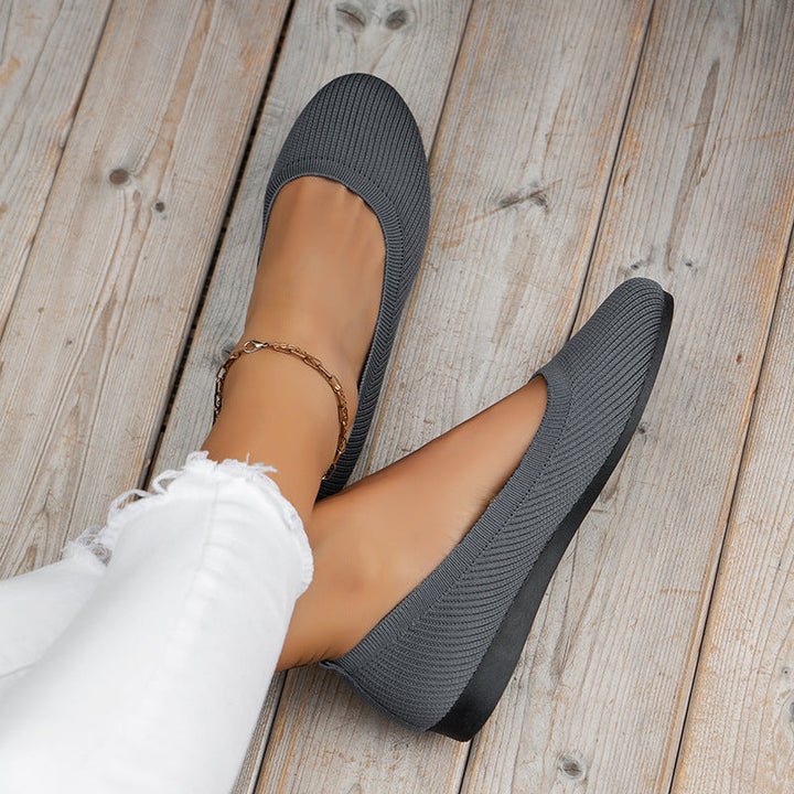 Klassische Damen-Ballerinas Mia in Schwarz, orthopädisch mit Komfortsohle für ganztägigen Halt.