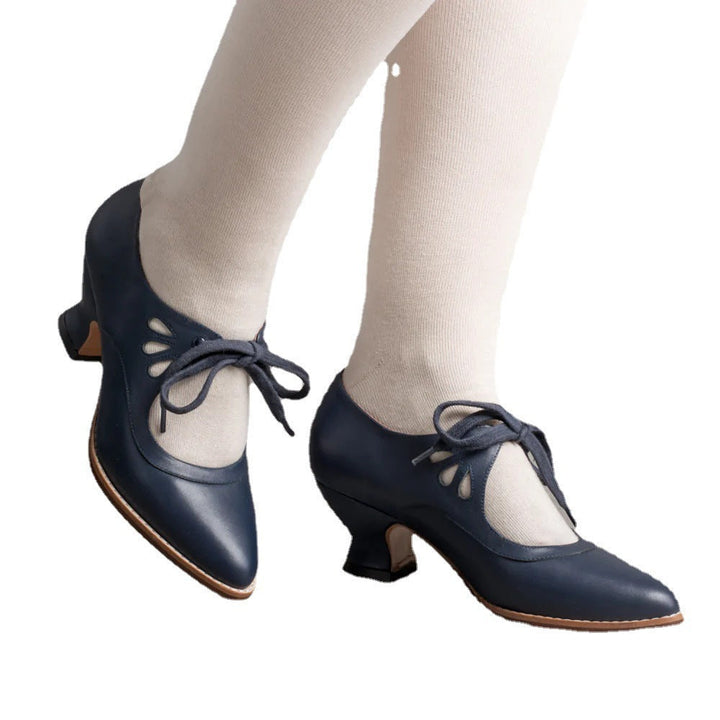 Herbstliche braune High-Heels für Damen mit Fußgewölbestütze. Rutschfeste Sohle für sicheren Halt.