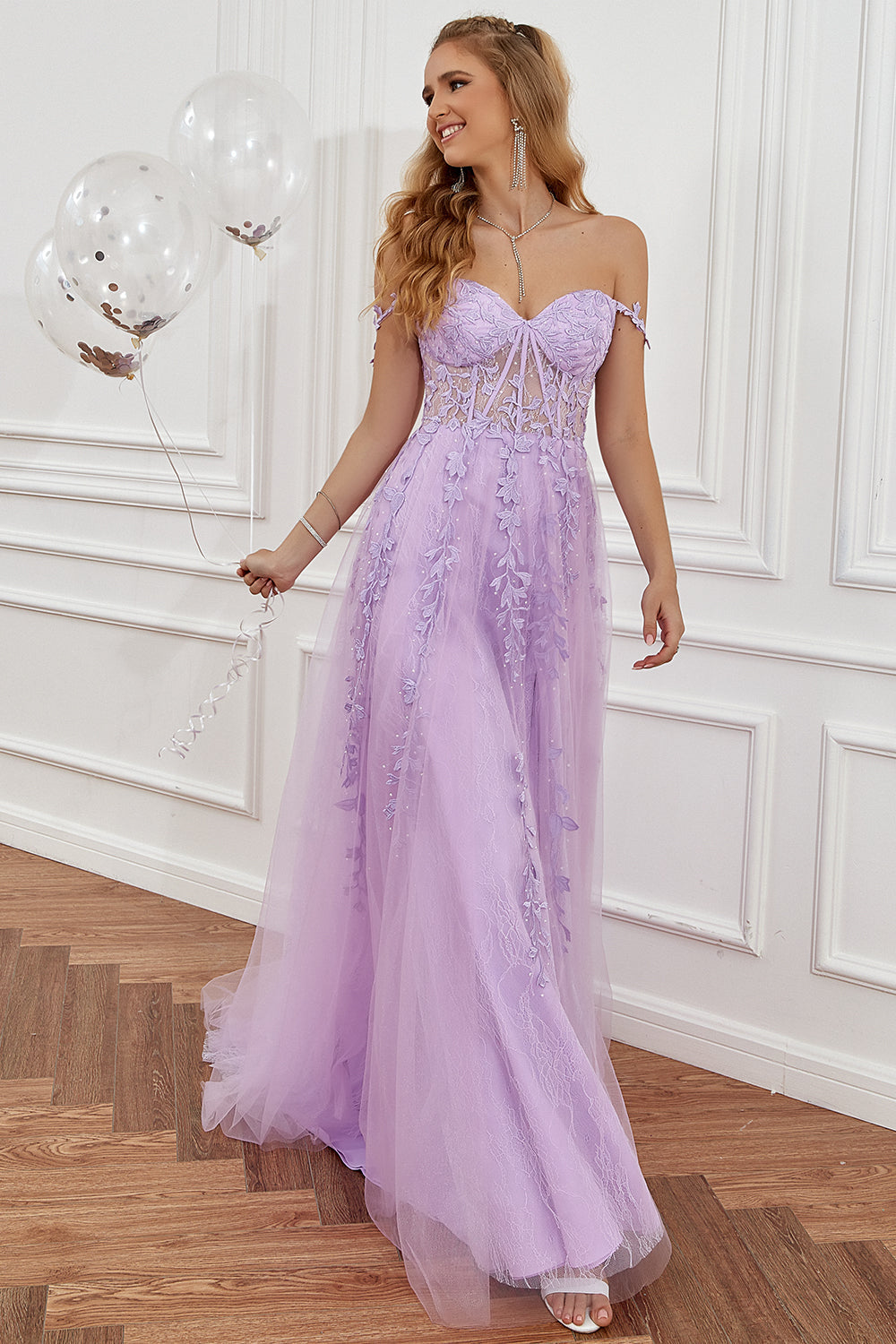 Elegantes Damen Abendkleid in A-Linie, perfekt für Gala, Oper oder festliche Empfänge. Langes Ballkleid.
