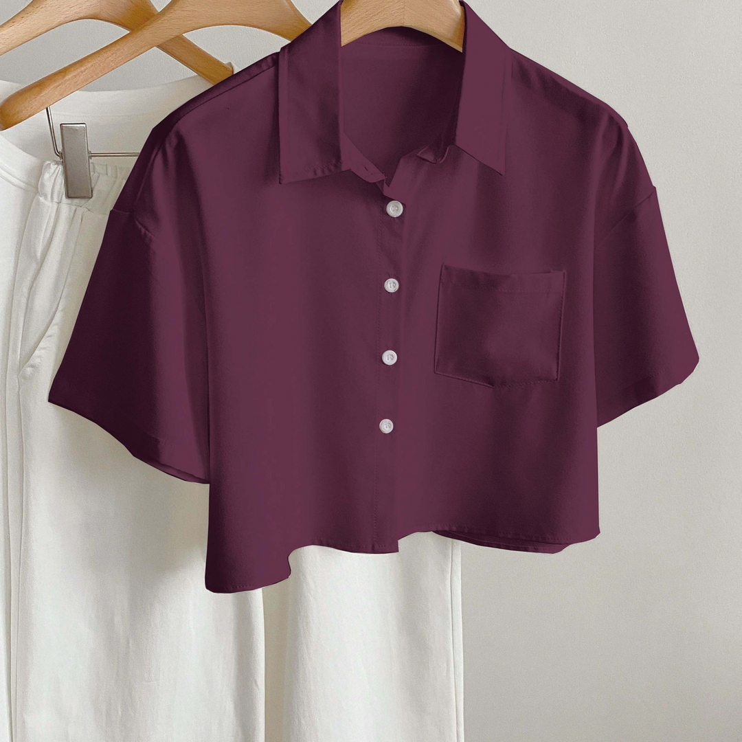 Modische Damen Cropped Bluse, kurzärmlig, mit Kragen, ideal für entspannte Sommerabende.