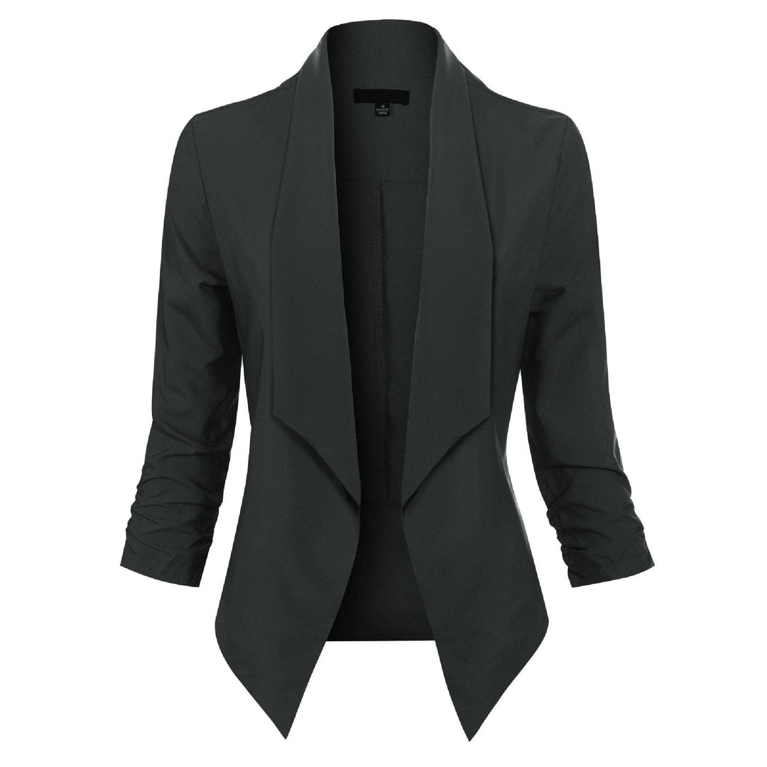 Schlichter, eleganter Damen-Blazer mit Langarm, offen, perfekt für einen minimalistischen, modernen Look.