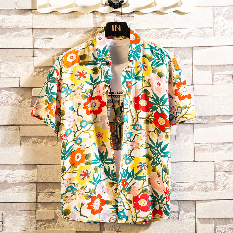 Herren Kurzarmhemd mit exklusivem Blumenprint. Schmal geschnittenes Sommerhemd, elegant und modern.
