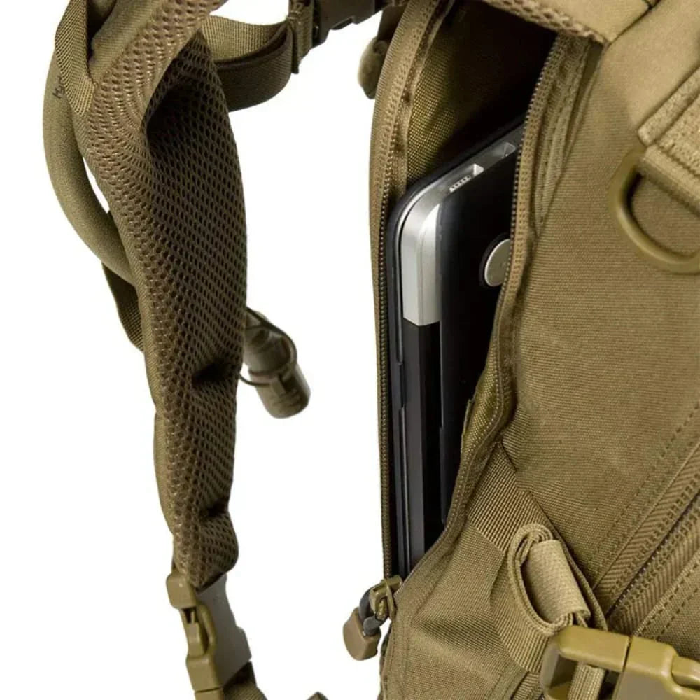 Vielseitiger Herren Rucksack für Alltag und Reisen, taktisch und komfortabel, mit praktischen Fächern.