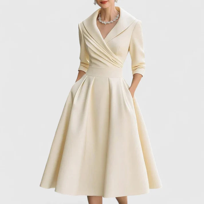 Damen Wickelkleid für festliche Anlässe oder das Büro. Trendiges Midikleid mit V-Ausschnitt und praktischen Taschen.