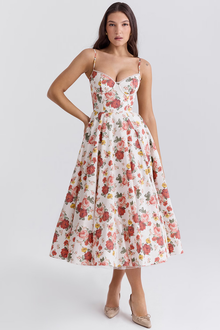 Studioaufnahme des eleganten Midi Kleids, das perfekt für Hochzeitsgäste und Partys ist.