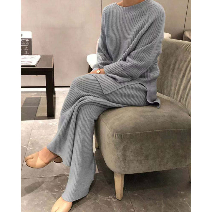 Damen Strick-Set: Eleganter Zweiteiler für stilvollen Komfort, ideal für Herbst & Frühling.