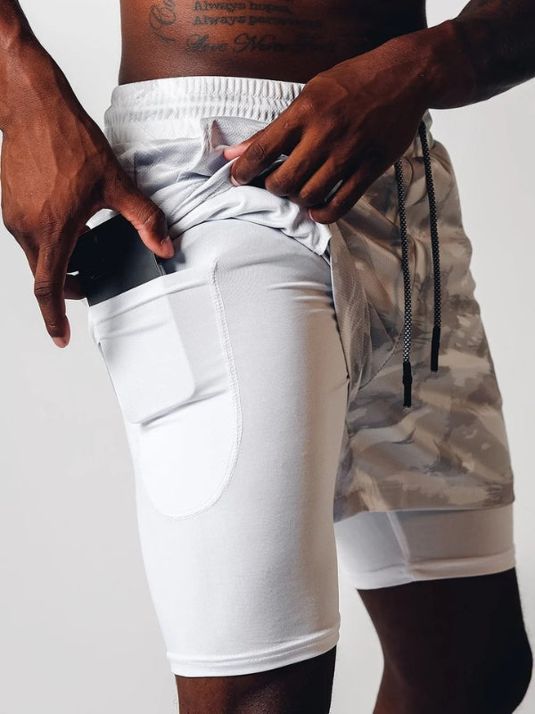 Herren 2-in-1 Sportshorts für optimalen Komfort & Bewegungsfreiheit beim Training und Laufen.