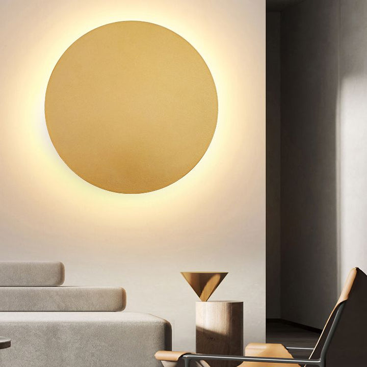 Moderne runde LED Wandleuchte aus Metall für Schlaf- & Wohnzimmer. Stilvolle Innenbeleuchtung.