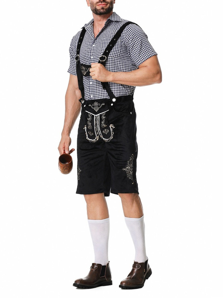 Herren Oktoberfest Lederhosen Outfit mit kariertem Hemd und Hosenträgern. Traditionelle Trachtenmode für Männer.