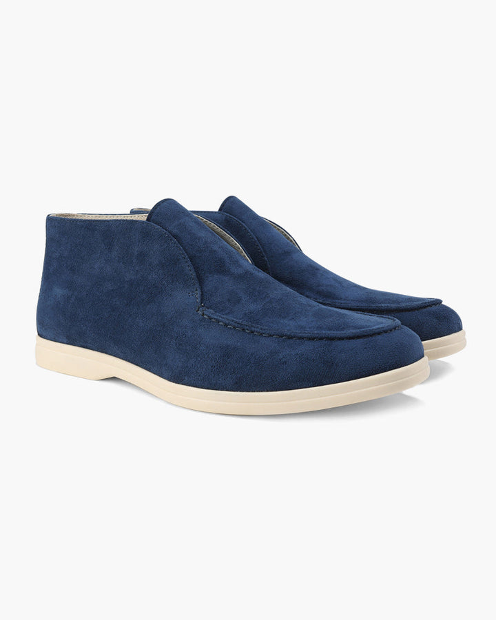 Vielseitige Herren Slipper: Elegante Loafer für Business, komfortable Freizeitschuhe.