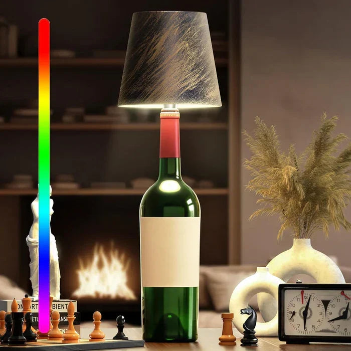 Kompaktes dimmbares LED Stimmungslicht, tragbar, kabellos, Flaschendesign.
