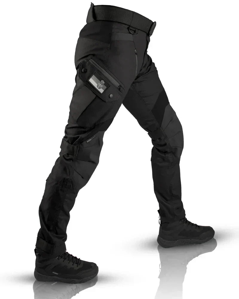 Herren Tactical-Hose Richard: robuste, funktionale Outdoor-Hose für Abenteuer & Alltag, bequem geschnitten.