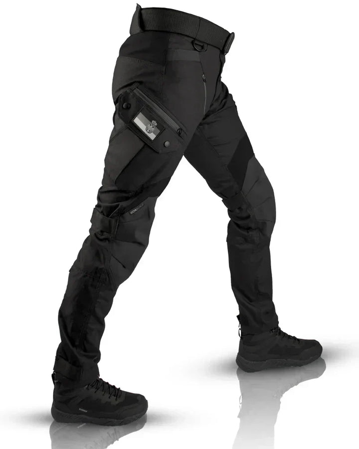 Herren Tactical-Hose Richard: robuste, funktionale Outdoor-Hose für Abenteuer & Alltag, bequem geschnitten.