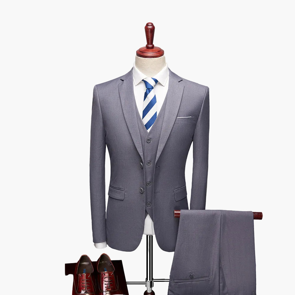 Stilvoller Herren Hochzeitsanzug 3-teilig Slim Fit; Sakko, Weste & Hose für einen makellosen Look.