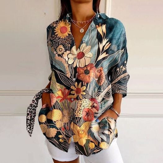 Elegante Print-Bluse für Damen, mit feinem Muster, ideal für Business-Outfits oder Abendmode.