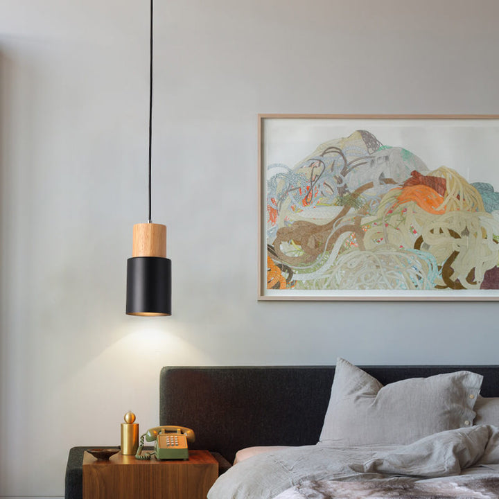 Design Hängelampe, LED, minimalistischer Zylinder aus Metall, für moderne Essbereiche.