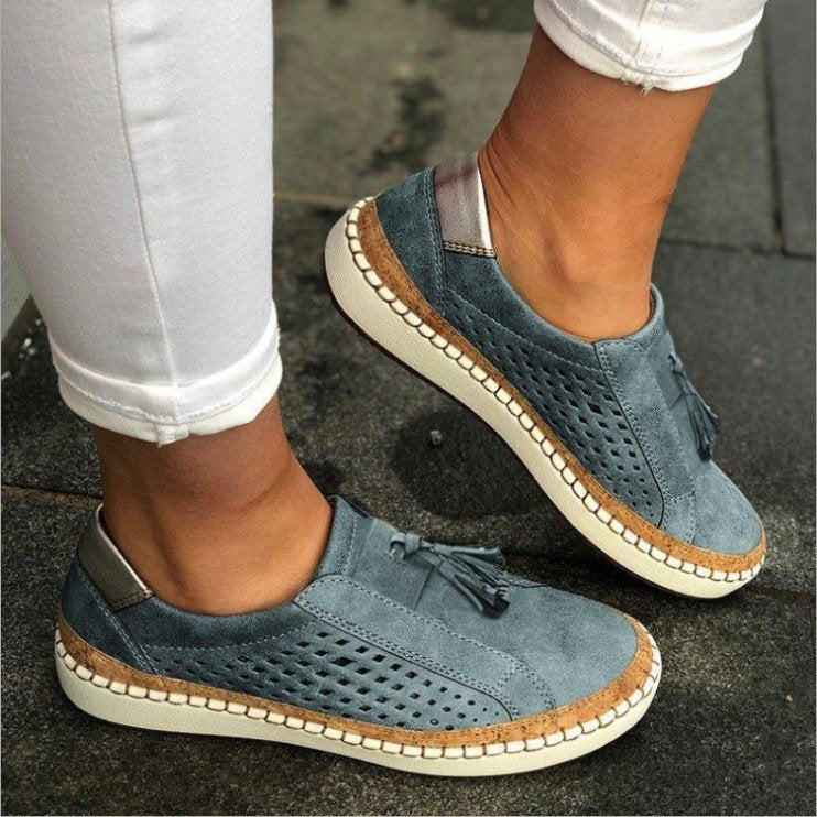 Bequeme orthopädische Damenschuhe Livia. Leichte, dämpfende Alltagsschuhe für maximalen Gehkomfort.