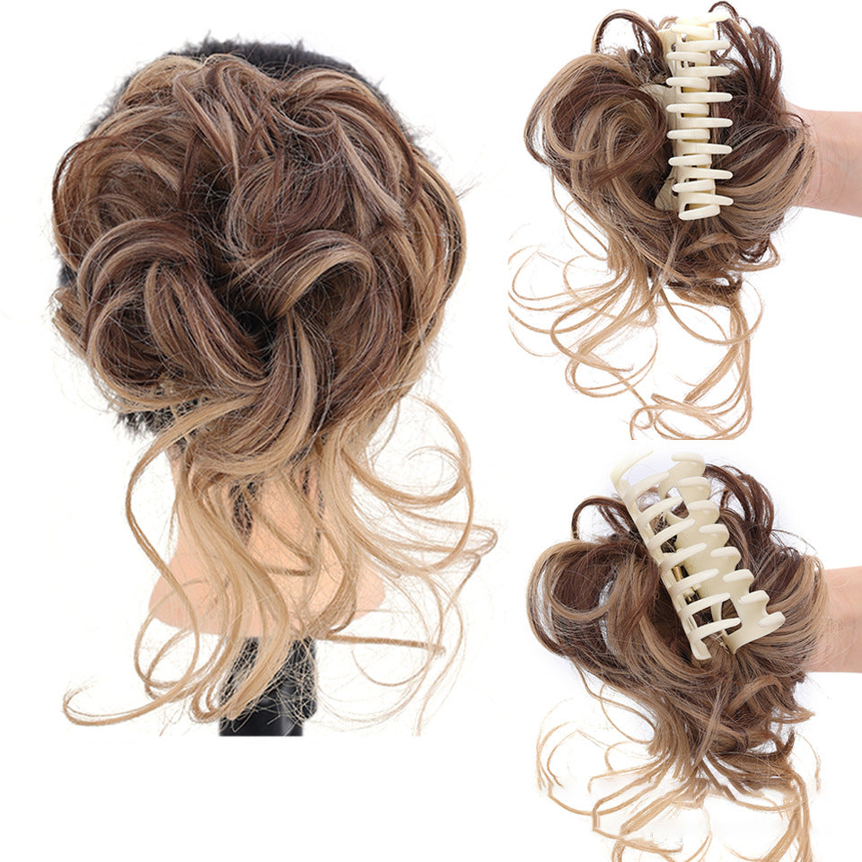 Eleganter DailyBun Messy Bun als Haarschmuck, bringt Volumen und Struktur in jede Frisur.
