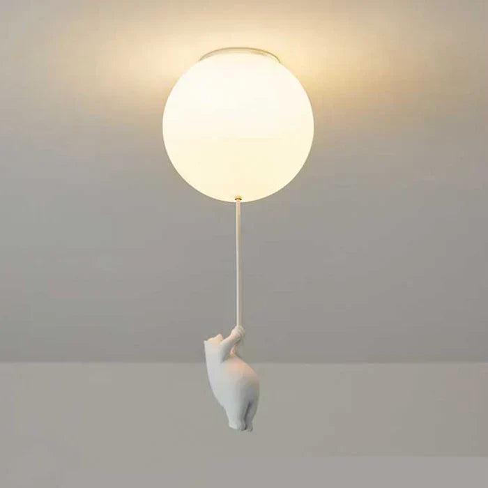 Bär und Ballon Kinderleuchte. LED-Deckenlampe, perfekt als magisches Geschenk zum Geburtstag.