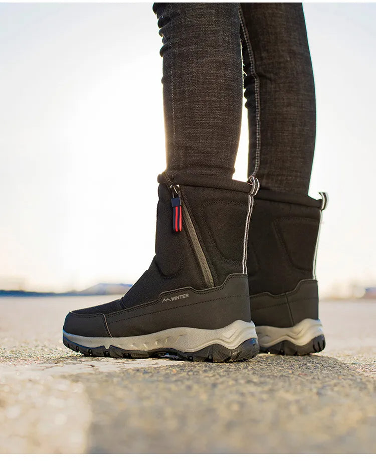 Praktische Herren-Winterstiefel, wasserdicht & warm, für optimalen Komfort im Schnee und bei kaltem Wetter.