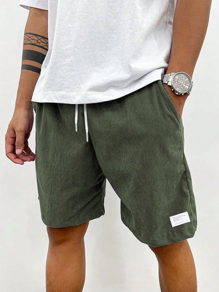 Blaue Herren Sommer Shorts, lockere Passform mit Kordelzug, atmungsaktiv und ideal für Sport & Freizeit.