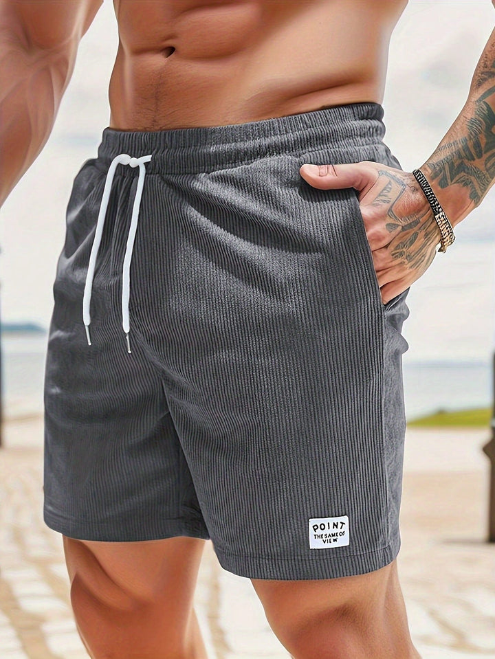Komfortable, leichte Herren Strandshorts mit Kordelzug, ideal für warme Sommertage und Aktivitäten.