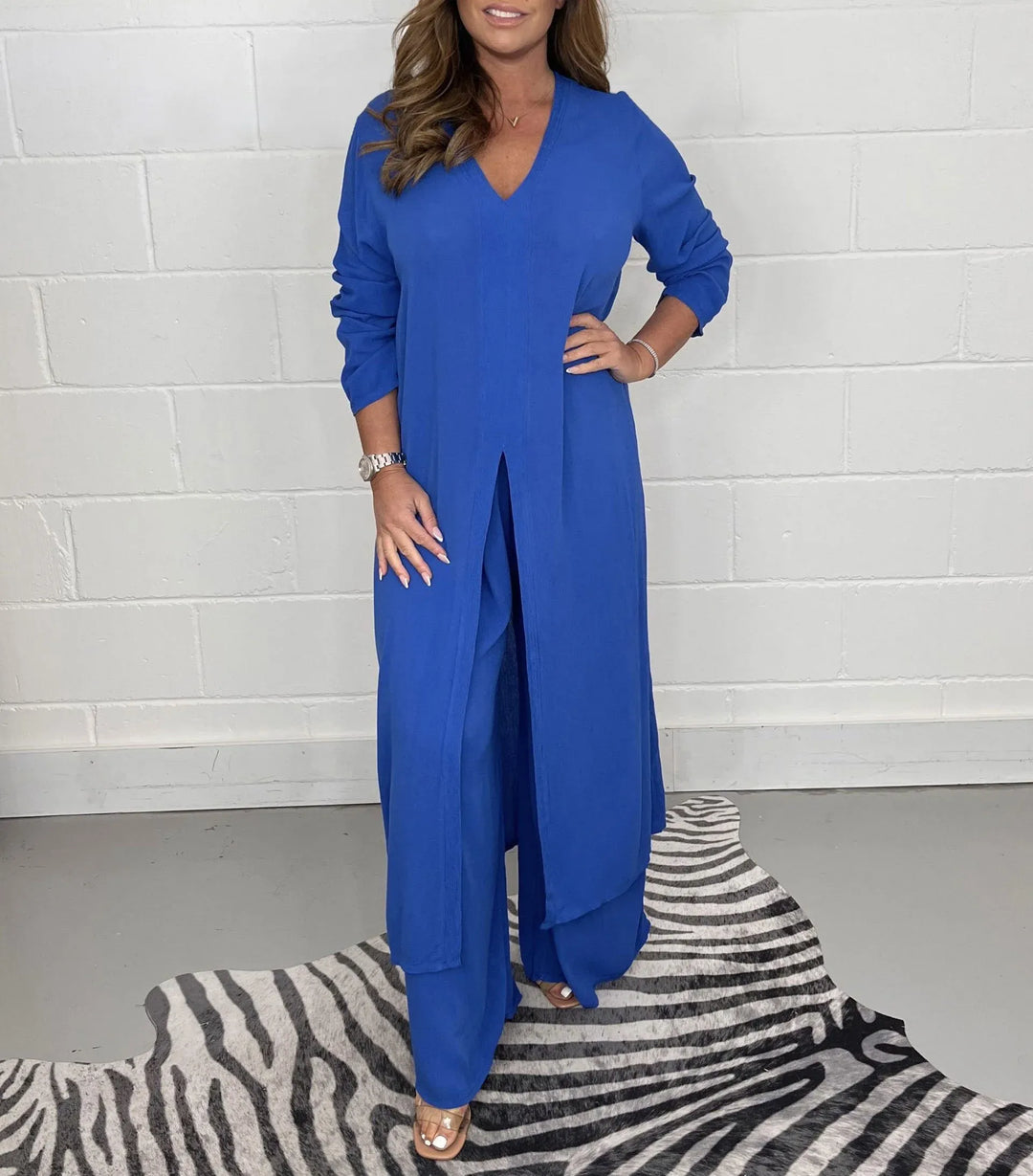 Vielseitiges Damen Herbst-Set aus stilvoller Langarm-Bluse und bequemer Hose; elegant und kombinierbar.