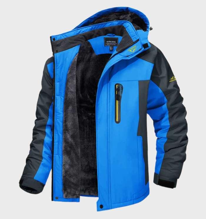 Robuste Logan Herren-Outdoorjacke mit Kapuze, wasserdicht & warm, ideal zum Wandern & für Freizeit.
