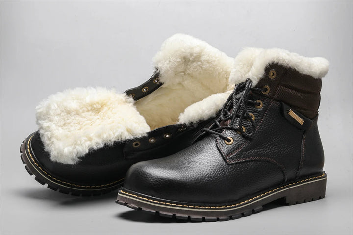 Warme Herren Stiefel, mit Pelz- oder Kunstpelzfutter, extra Komfort.