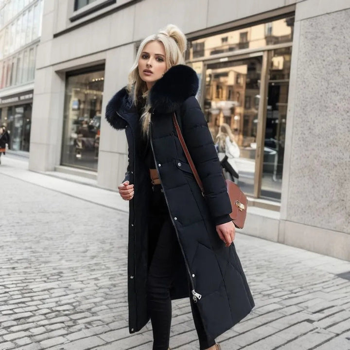 Bequemer langer Damen Steppmantel, hoher Kragen, optimal für täglichen Gebrauch im Winter.
