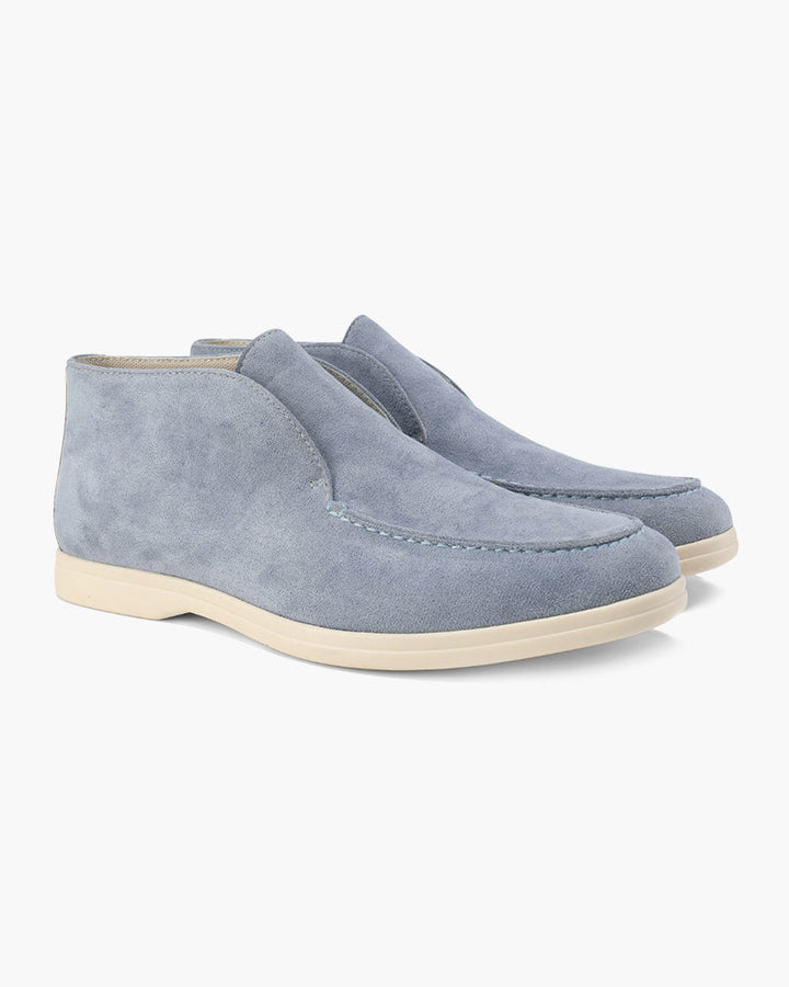 Moderne Herren Slip-On Loafer; stilvolle Slipper, bequem für Frühling, Sommer & Business.