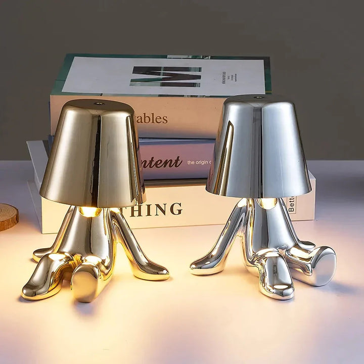 Dekorative LED-Tischlampe für Ambiente, dimmbar, kabellos, perfekt für Wohn- & Schlafzimmer.