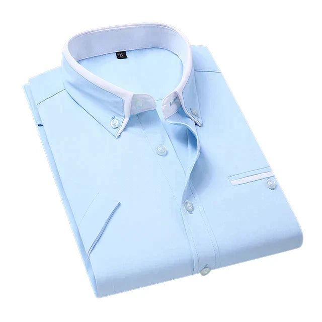 Modisches Herren Kurzarmhemd; perfektes Shirt für einen gepflegten Look im Frühling.