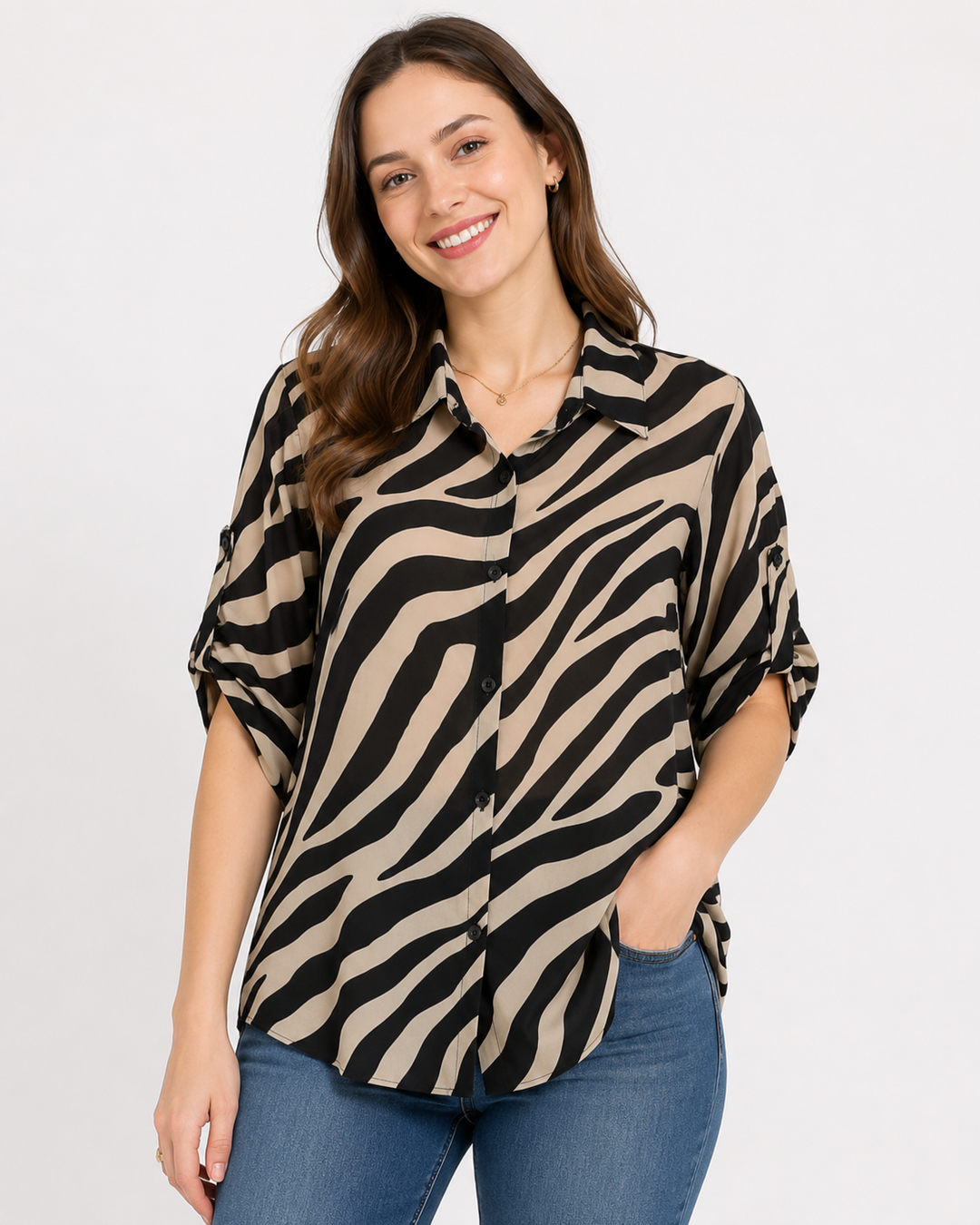 Modische Damen Kurzarm Bluse mit Zebra Print. Slim Fit Oberteil, ideal für Sommer Freizeitlooks.