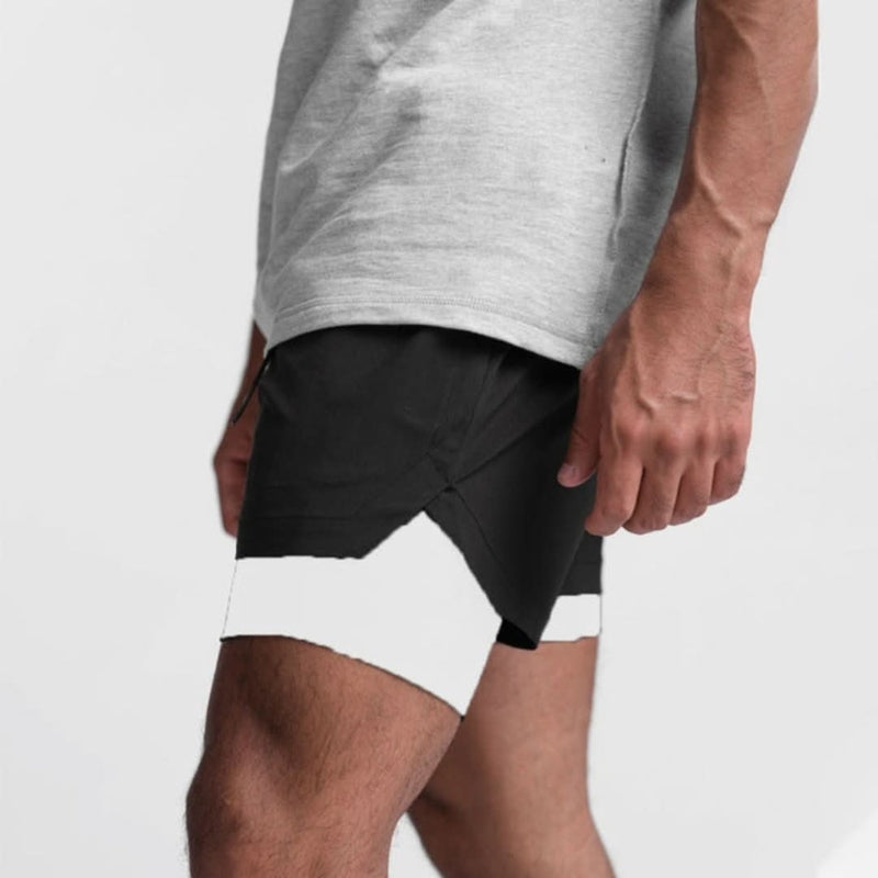 Komfortable, atmungsaktive Herren 2-in-1 Sportshorts für intensives Training und Laufen im Sommer.