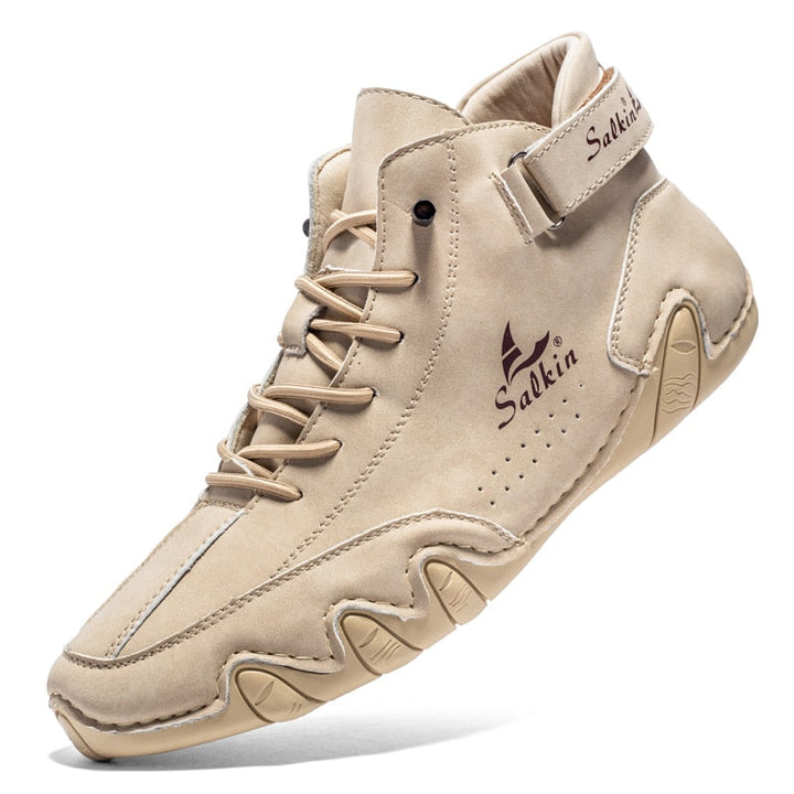 Frontalansicht der bequemen orthopädischen Schuhe Ethan für Damen & Herren, eleganter Allrounder für den Alltag.