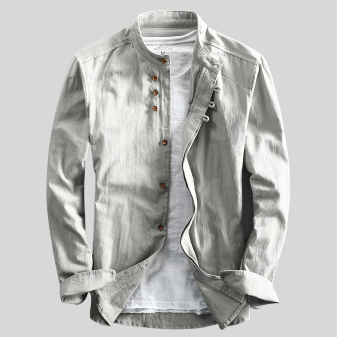 Marineblaues Herren Slim Fit Langarmhemd mit Spread-Kragen, elegant für Business & Freizeit.