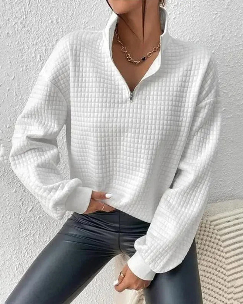 Auffälliger roter Damen Herbst-Pullover, langarm, perfekt für modische Outfits.