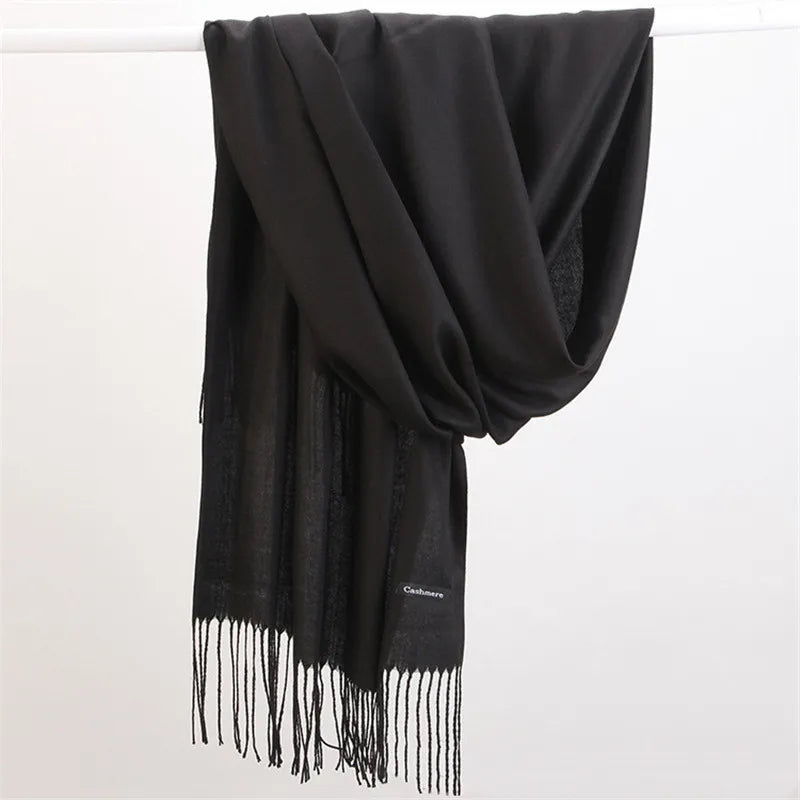 Damen Faith Winterschal, kuschelig warm & stilvoll, perfekt für kalte Tage.