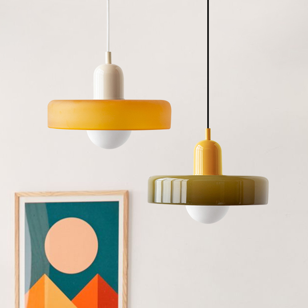 Moderne Design Pendelleuchte, Buntglas, farbenfroh. Glaslampe für Esszimmer.