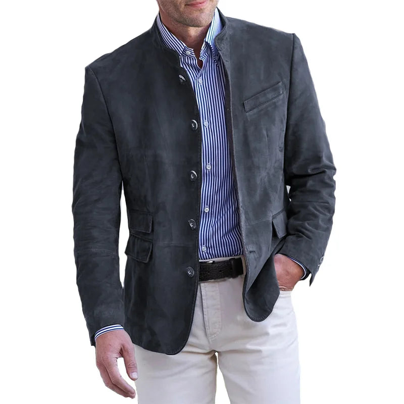Zeitloser, bequemer Herrenmantel Maxim als elegante Oberbekleidung. Perfekter Übergangsmantel für Herren.