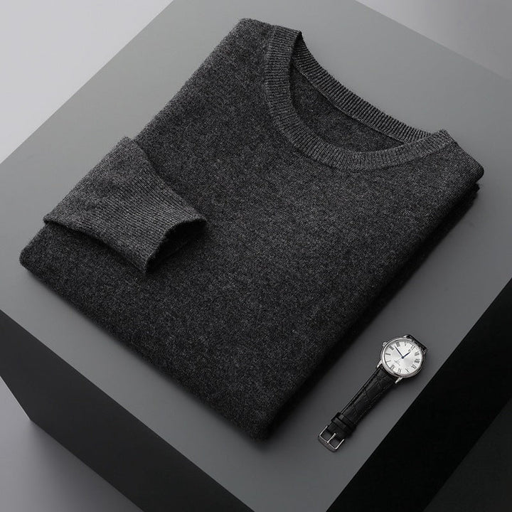 Hochwertiger Herren Rundhals-Pullover, langärmlig, ideal für Komfort und Wärme an kalten Wintertagen.