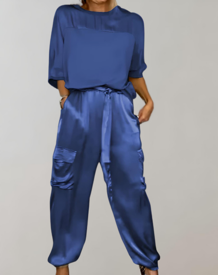Modernes Damen 2-teiliges Set: 3/4-Arm Oberteil & Hose. Ideal für individuelle Kombinationen und Layering.