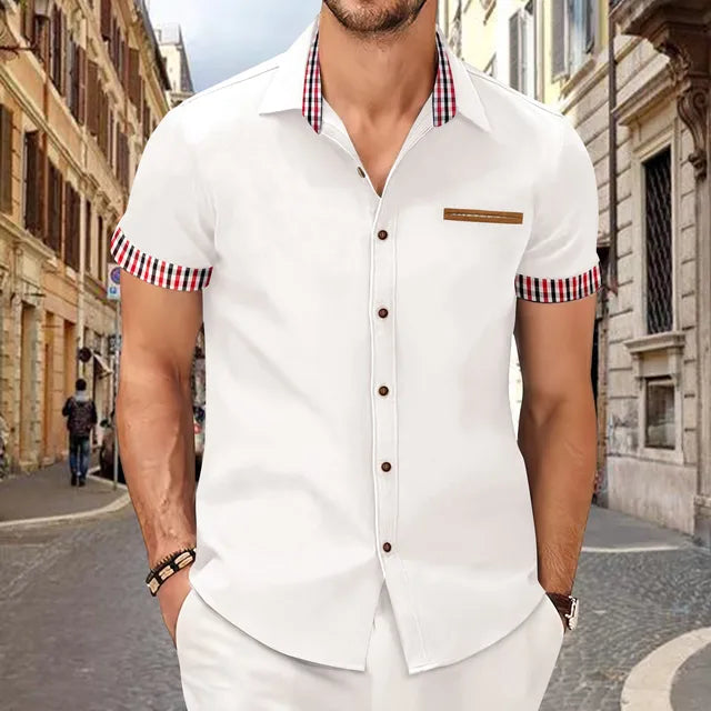 Herren kariertes Kurzarmhemd für Freizeit & Business Casual. Stilvolles, leichtes Sommerhemd mit Knopfleiste.