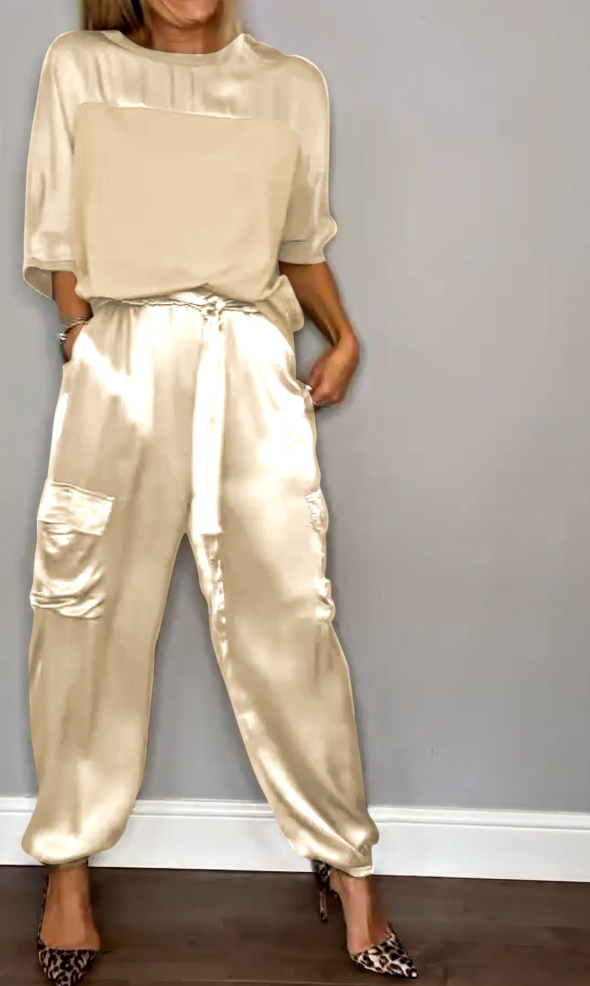 Stilvolles, komfortables Damen Sommerset (Zweiteiler) für entspannte Tage oder elegante Anlässe.