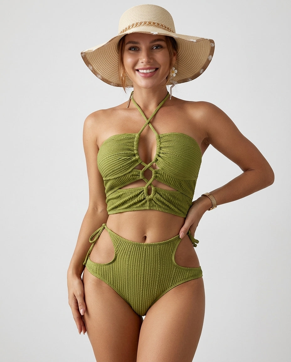 Damen hochtaillierter Bikini Zweiteiler mit stylischen Cut-Outs und Neckholder; ideal für Strand & Pool.