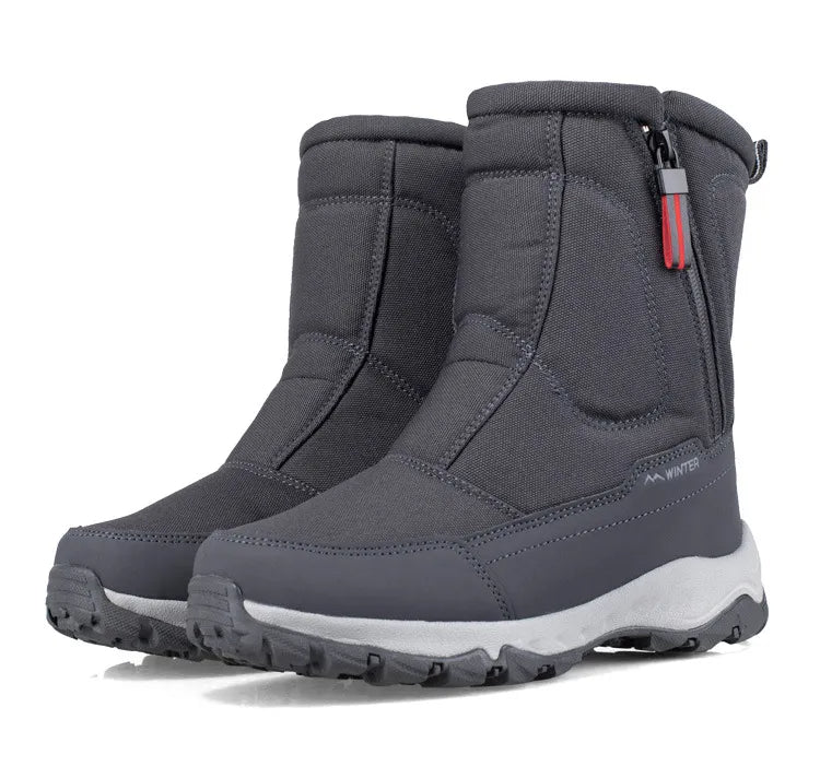 Moderne Herren-Schneestiefel: stylisch, warm & wasserdicht. Perfekte Winterschuhe für Komfort bei Schnee.