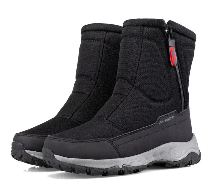 Robuste Herren-Winterschuhe: warme, wasserdichte Schneestiefel für sicheren Halt und Kälteschutz im Schnee.