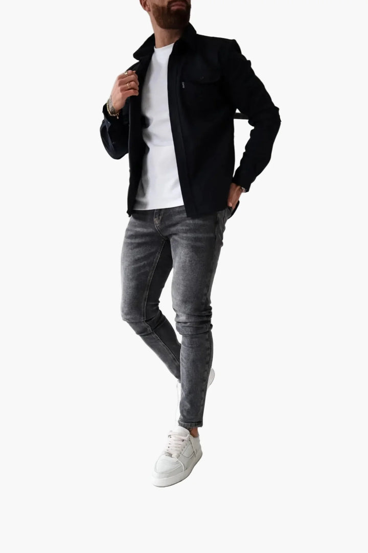 Trendiges Herren-Freizeithemd, langarm, mit Brusttaschen. Must-have Oberteil für moderne Herbst- & Winter-Looks.