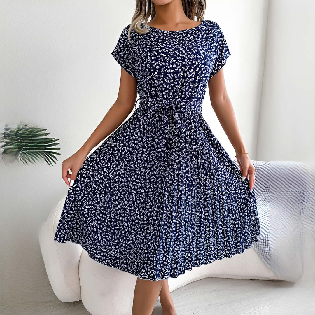Festliches Midikleid für Damen; Slim Fit, plissiertes Design, Kurzarm, ideal für besondere Anlässe.